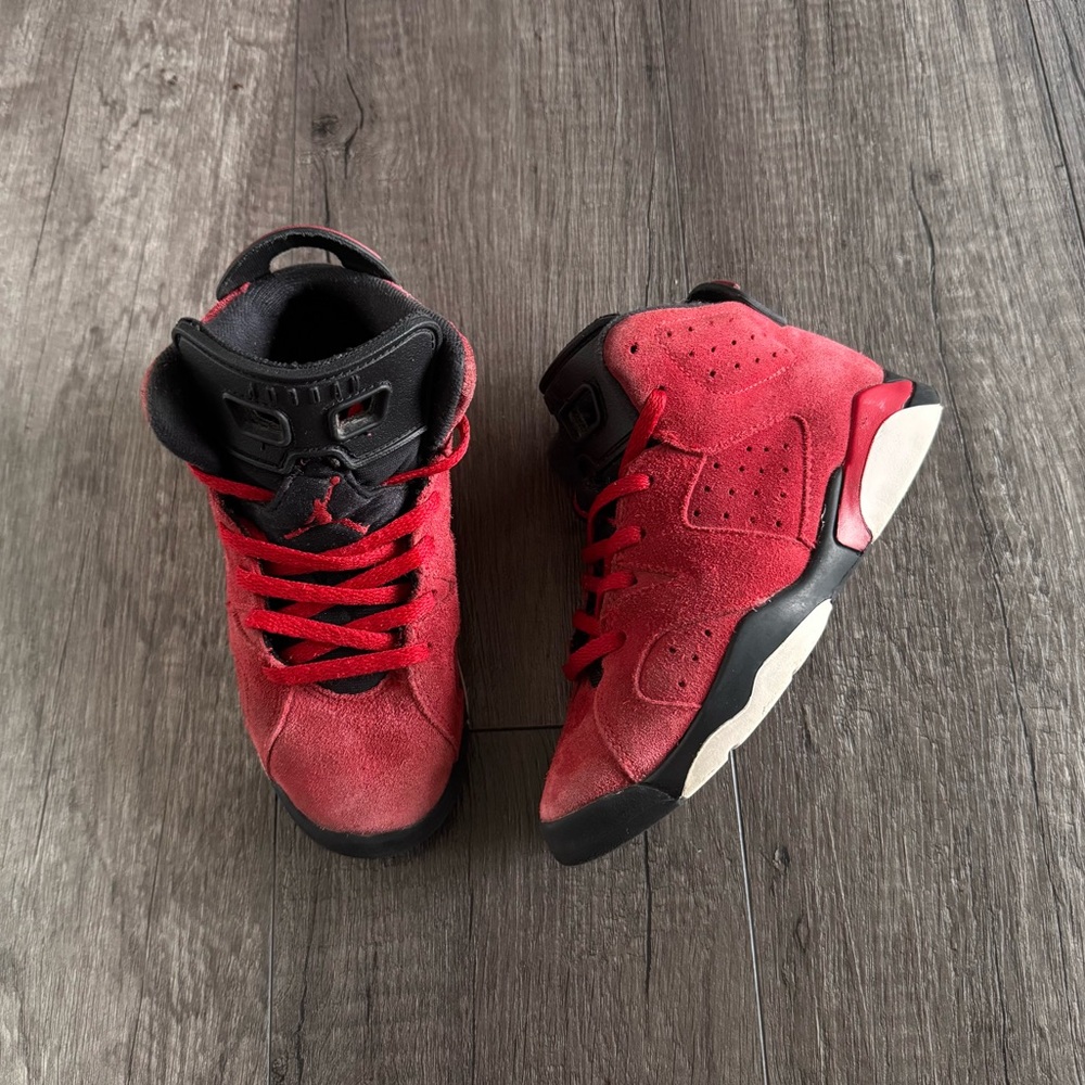 Air Jordan 6 Retro “Toro Bravo” — Size 12C